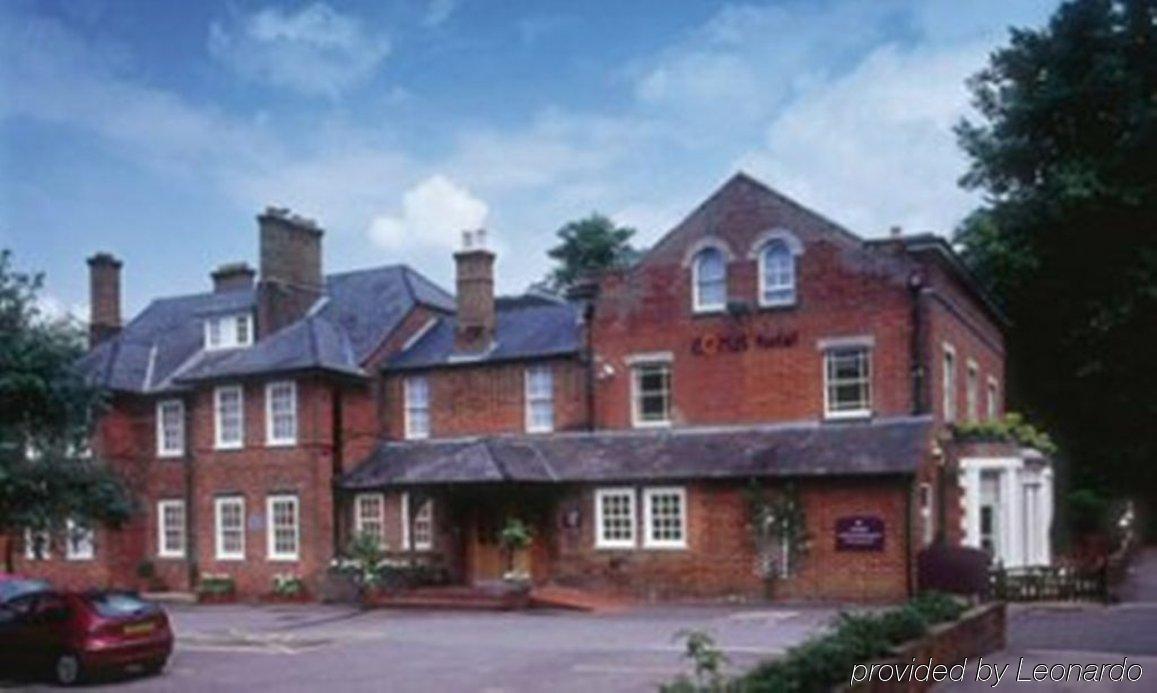 Waterloo Hotel Crowthorne Kültér fotó